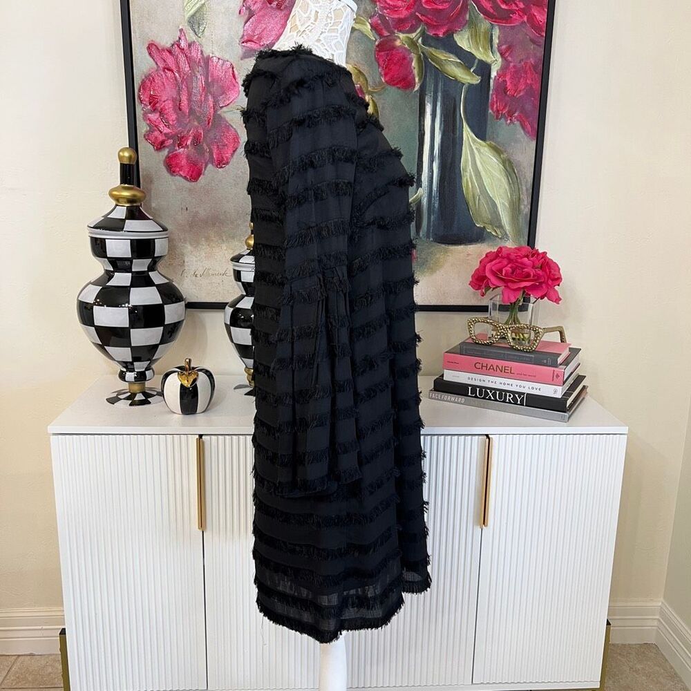 Donna Degnan Women's Fringe Detail Bell Sleeve Shift Dress Black Size 4 - Picture 3 of 7